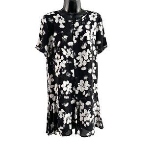 1. State Floral Ruffle Hem Short Sleeve Mini Dress‎ Black White Size Small